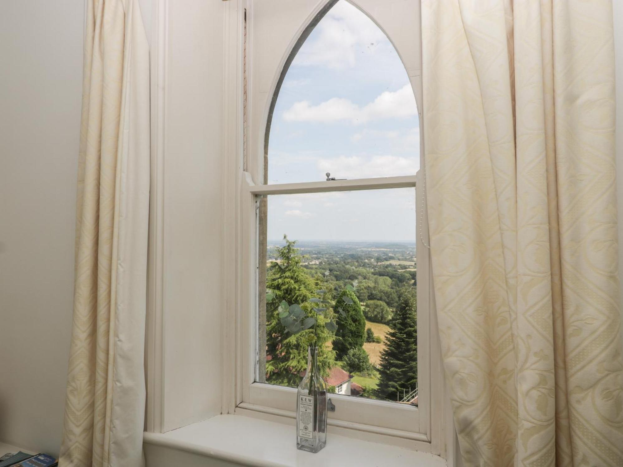 Amazing View Leilighet Malvern Wells Eksteriør bilde